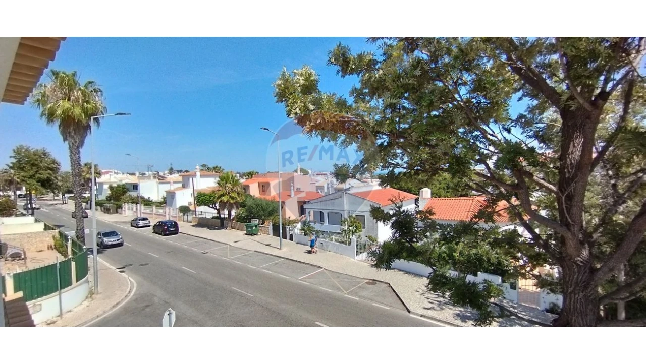 Moradia T5 para Venda em Albufeira e Olhos de Água Foto 30