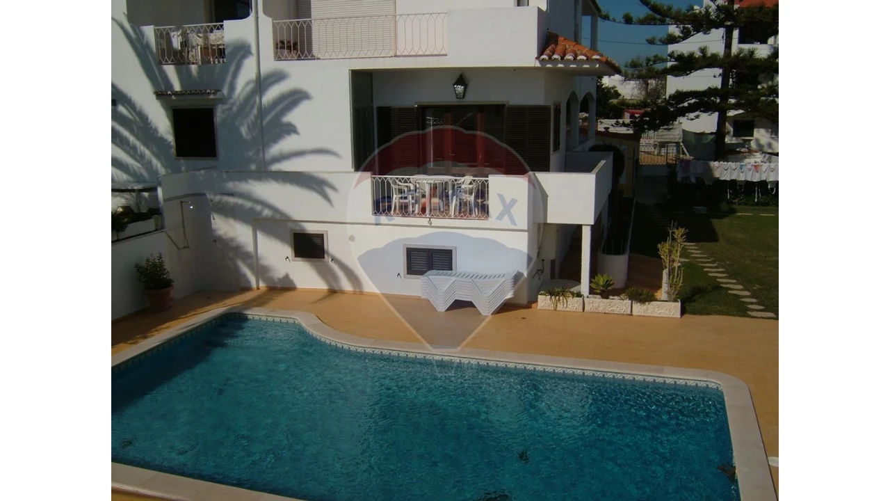 Prédio para Venda em Albufeira e Olhos de Água Foto 8