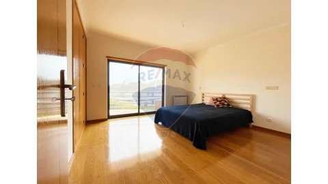 Moradia T5 para Venda em Alcabideche