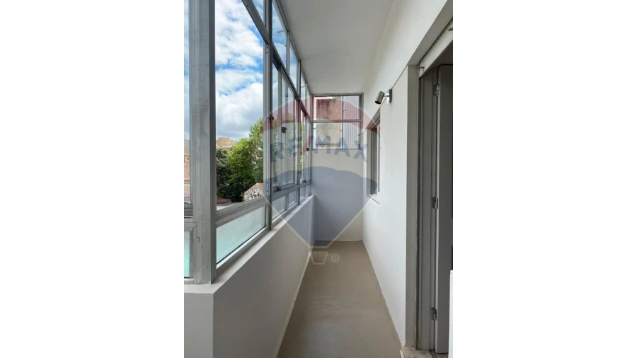Apartamento T1 para Venda em Cedofeita, Santo Ildefonso, Sé, Miragaia, São Nicolau e Vitória Foto 6