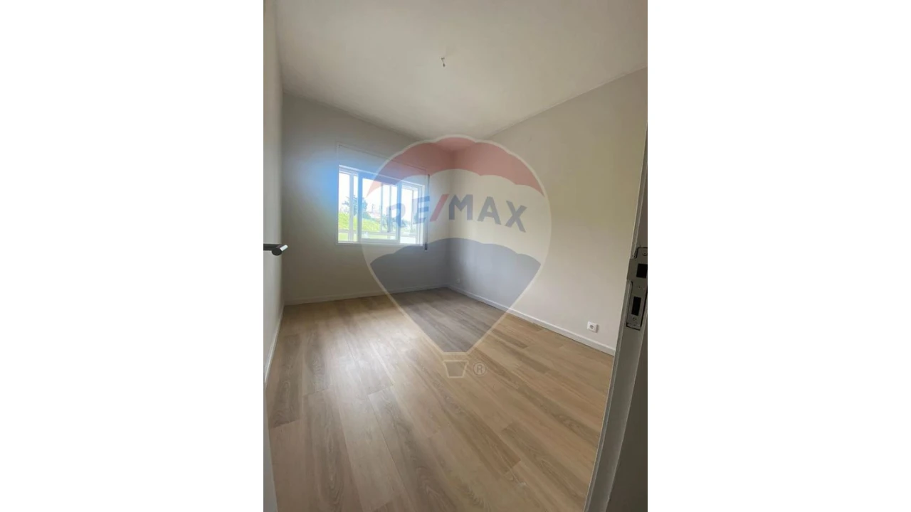 Apartamento T1 para Venda em Cedofeita, Santo Ildefonso, Sé, Miragaia, São Nicolau e Vitória Foto 12