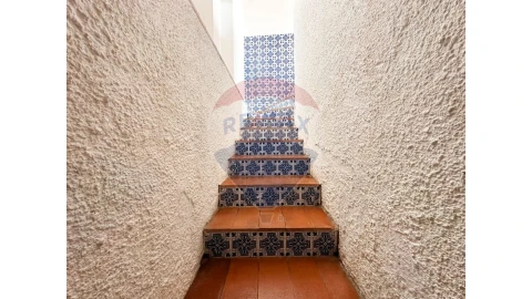 Moradia T3 para Venda em Carcavelos e Parede