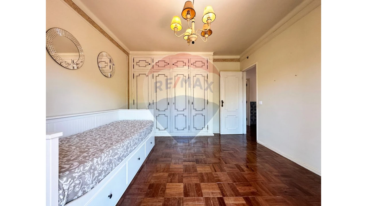 Moradia T3 para Venda em Carcavelos e Parede Foto 26