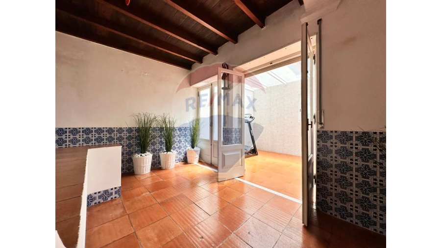 Moradia T3 para Venda em Carcavelos e Parede Foto 11