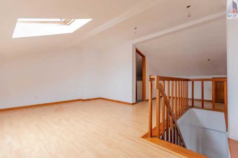 Apartamento T2 para Venda em Falagueira-Venda Nova Foto 15