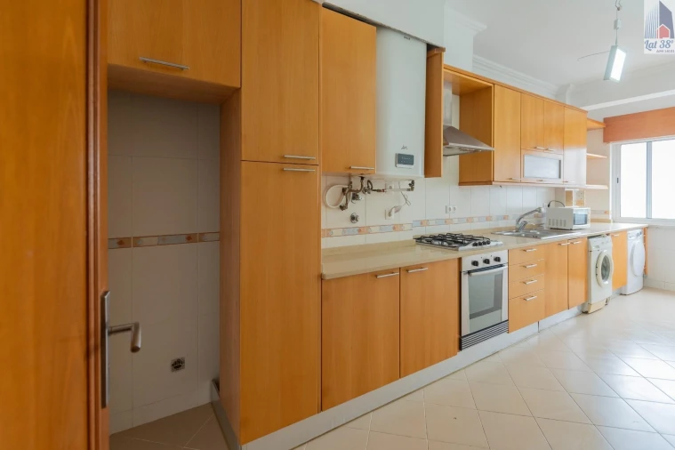 Apartamento T2 para Venda em Falagueira-Venda Nova Foto 25