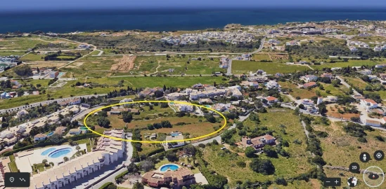 Terreno para Venda em Albufeira e Olhos de Água
