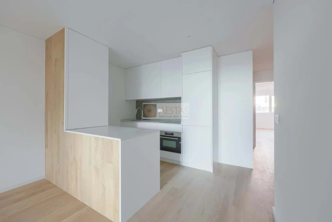 Apartamento T2 para Venda em Canidelo Foto 3