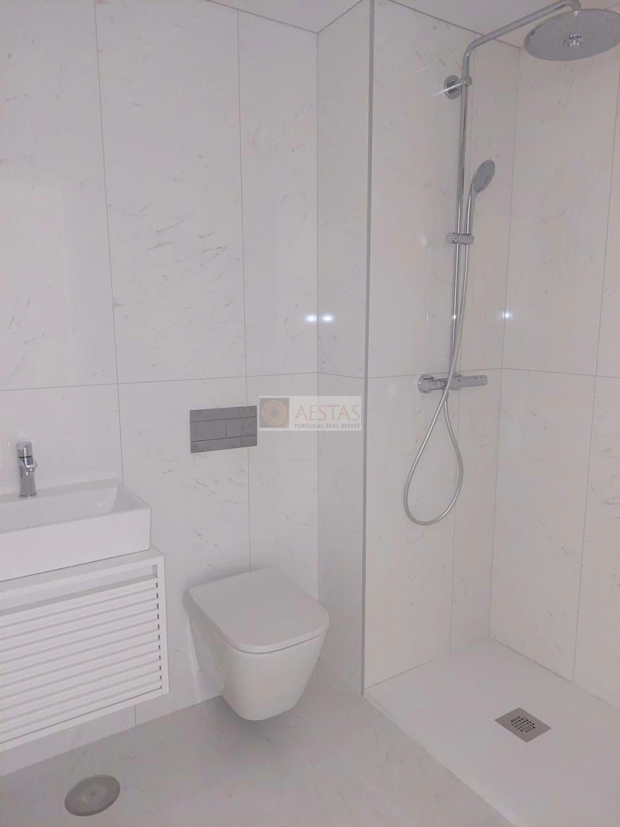 Apartamento T2 para Venda em Canidelo Foto 15