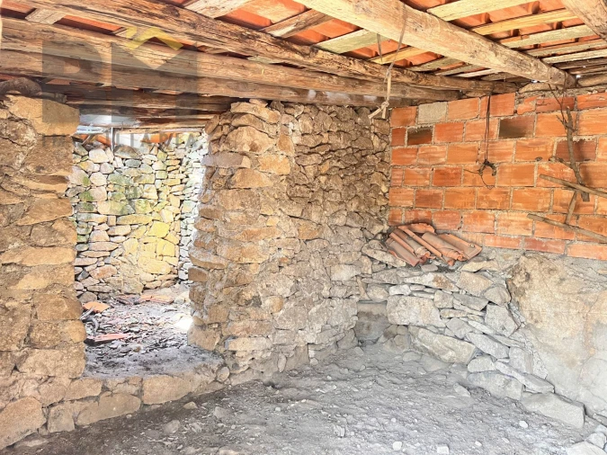 Quinta T0 para Venda em Alcains Foto 12