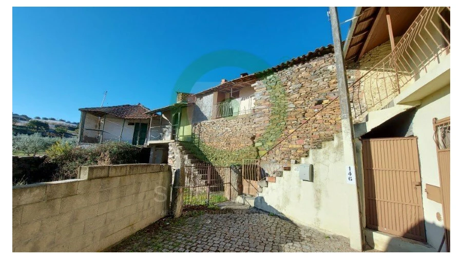 Moradia T0 para Venda em Suçães