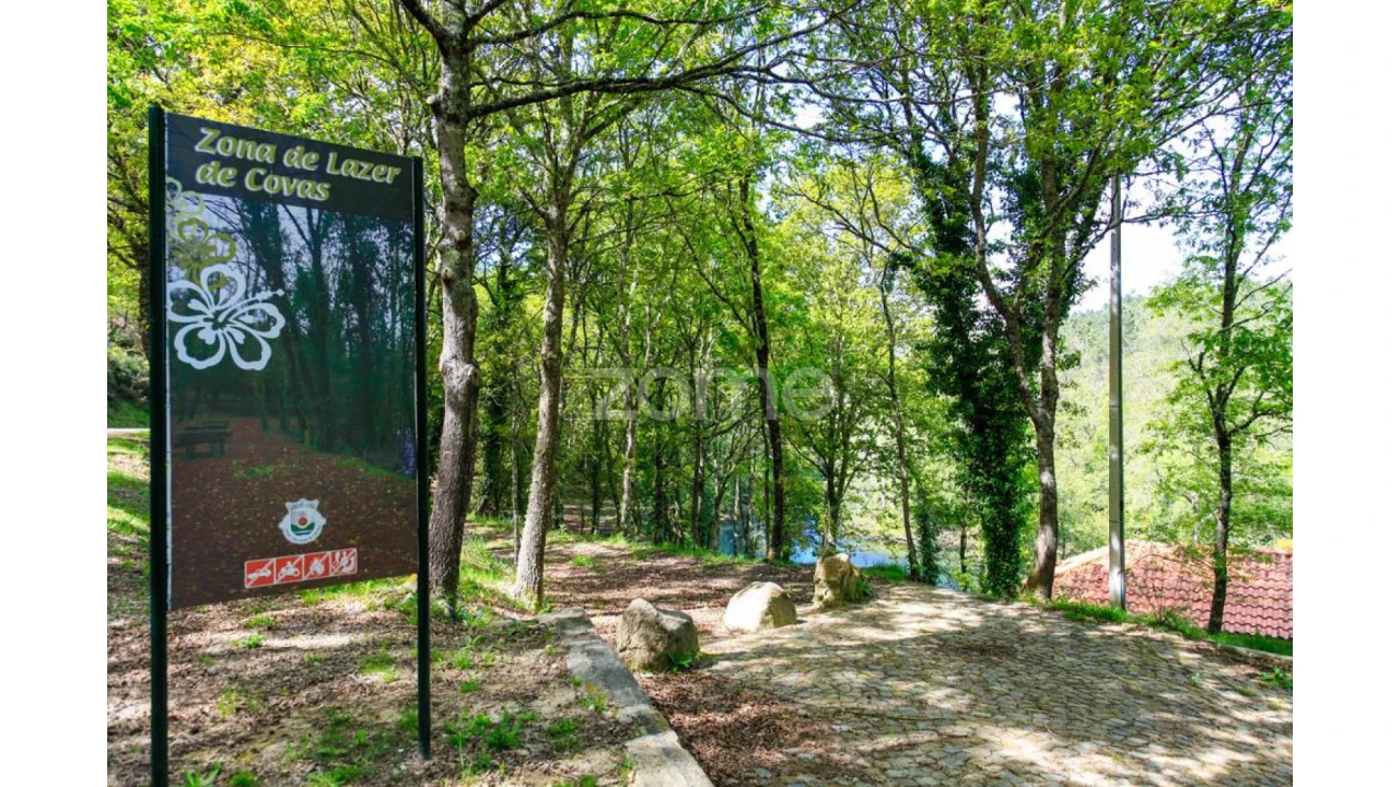 Terreno para Venda em Covas Foto 31