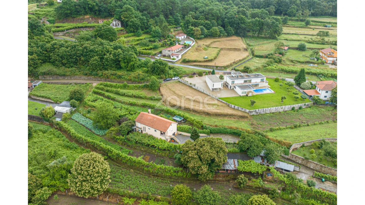 Terreno para Venda em Covas Foto 10