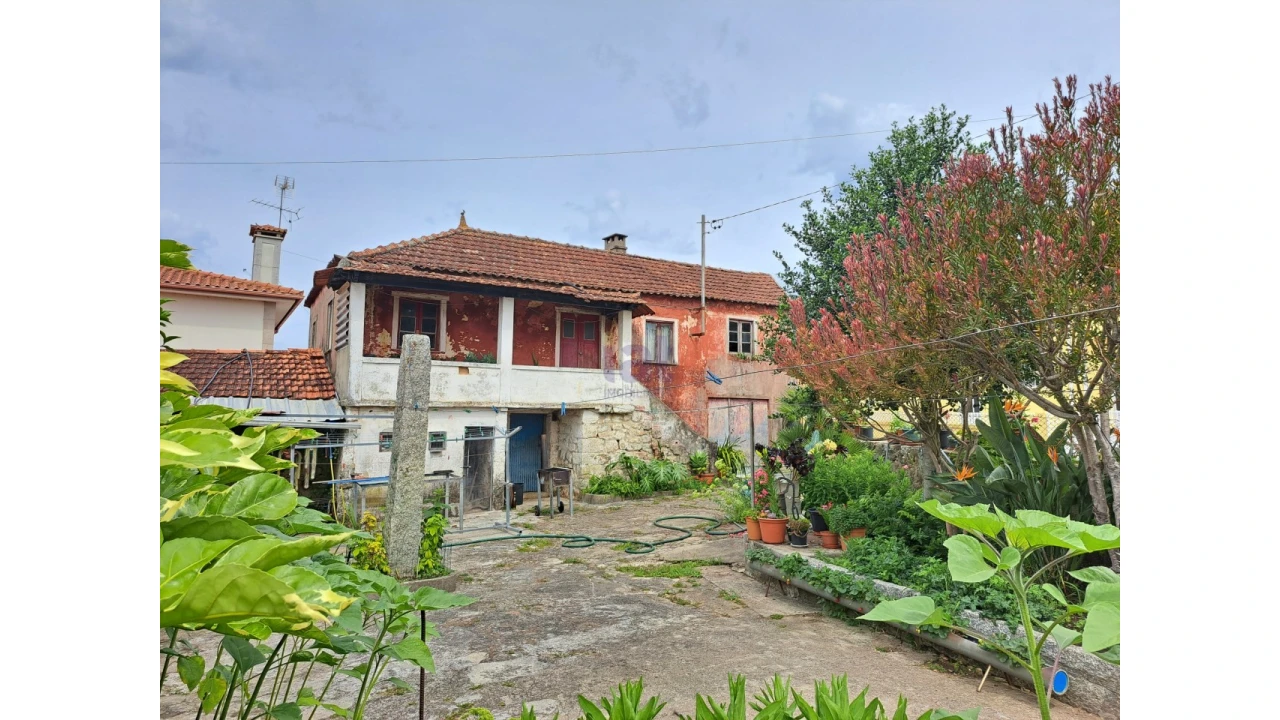 Moradia T2 para Venda em Palmeira de Faro e Curvos Foto 2