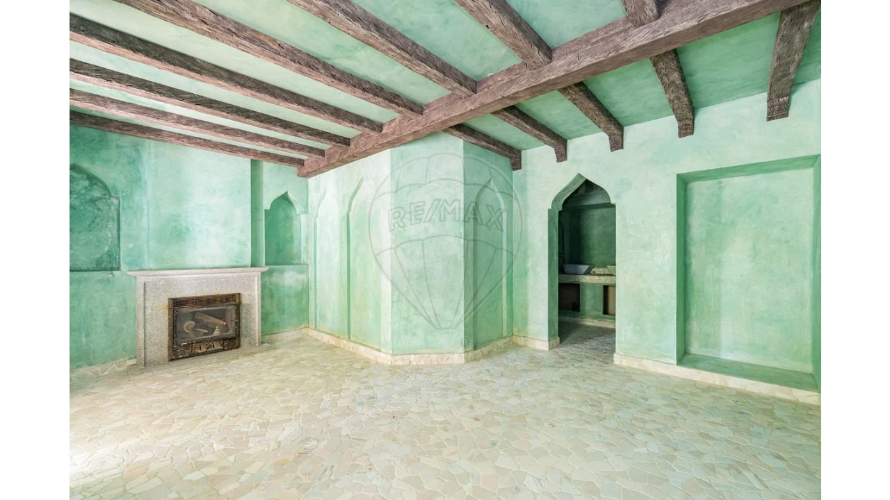 Moradia T12 para Venda em Santa Maria e São Miguel, São Martinho, São Pedro Penaferrim Foto 26