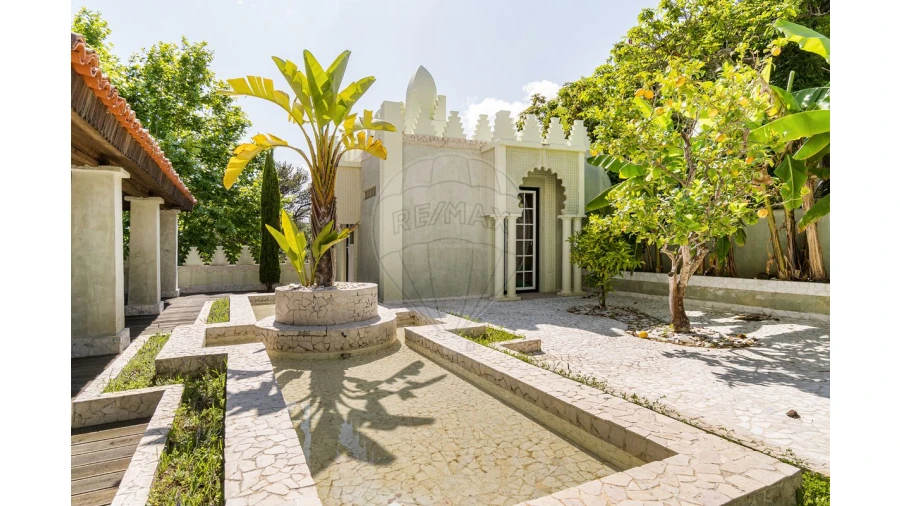 Moradia T12 para Venda em Santa Maria e São Miguel, São Martinho, São Pedro Penaferrim Foto 16