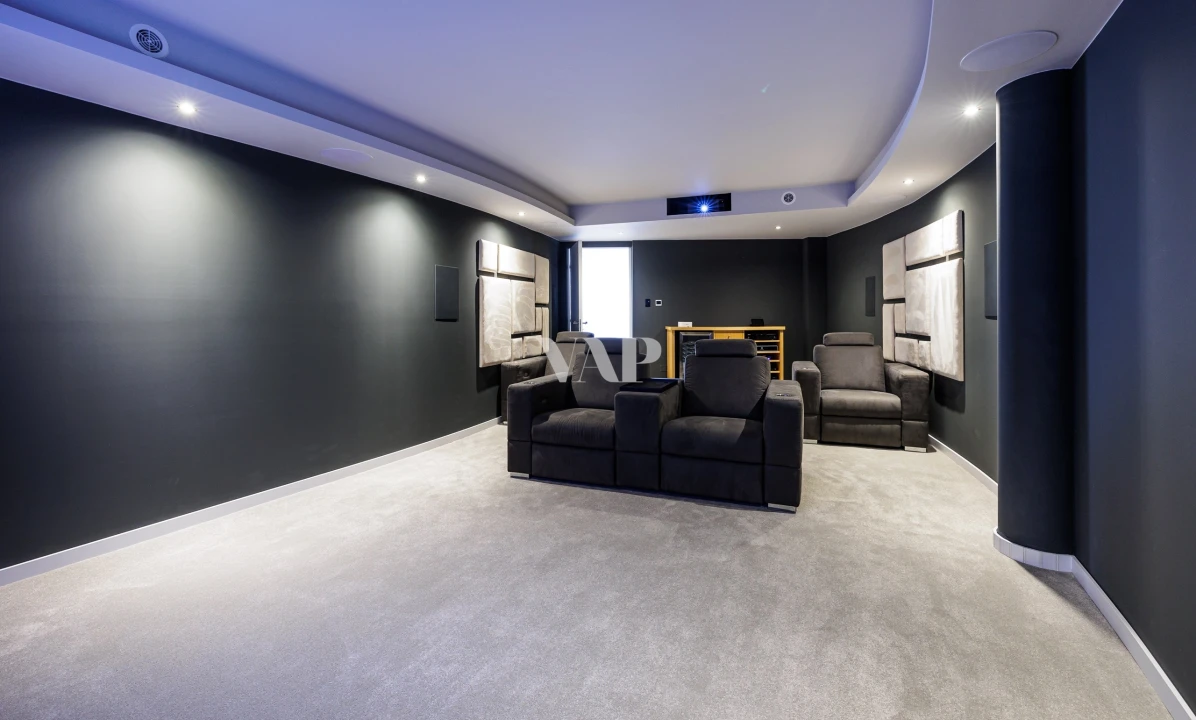 Moradia T5 para Venda em Quarteira Foto 48