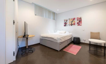 Moradia T5 para Venda em Quarteira