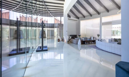 Moradia T5 para Venda em Quarteira