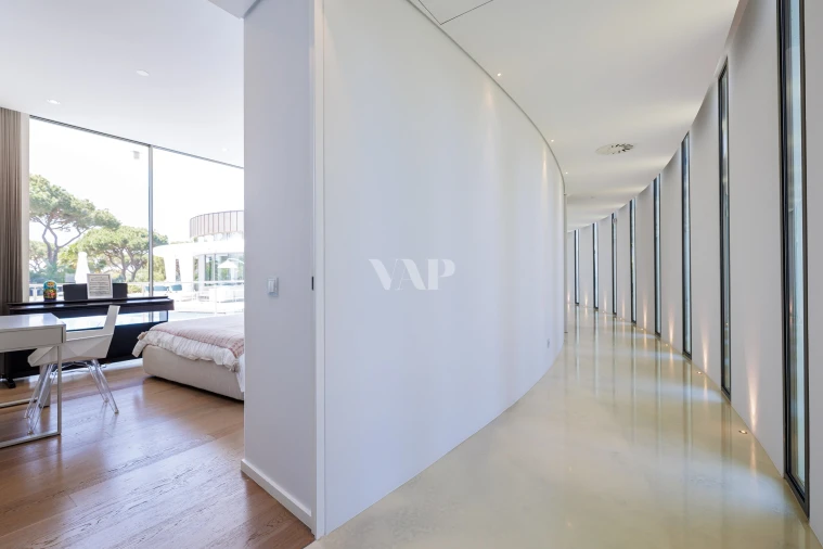 Moradia T5 para Venda em Quarteira Foto 30