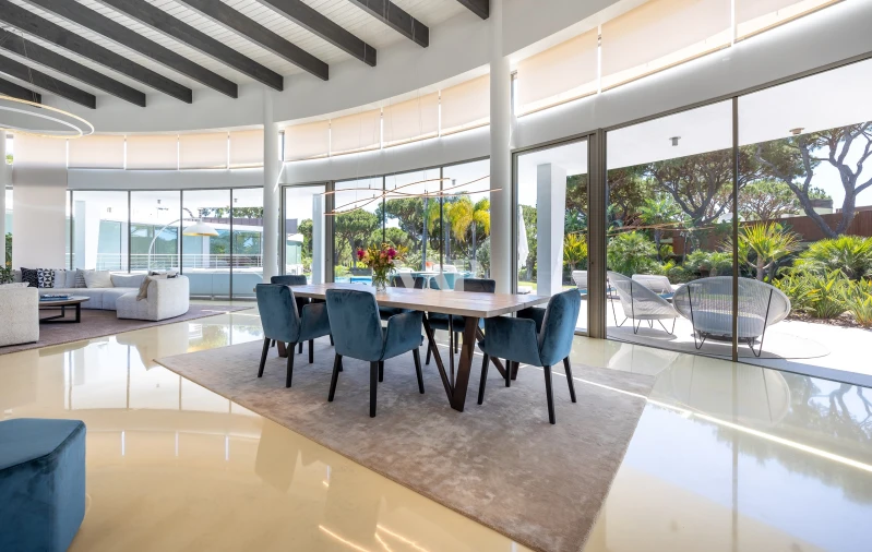 Moradia T5 para Venda em Quarteira Foto 13