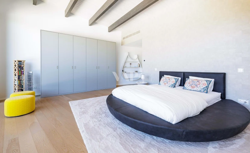 Moradia T5 para Venda em Quarteira Foto 20