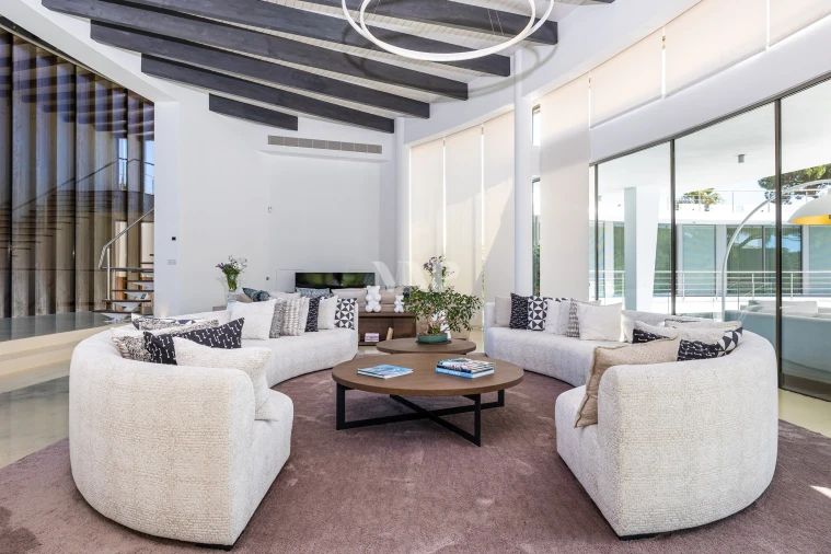 Moradia T5 para Venda em Quarteira Foto 10