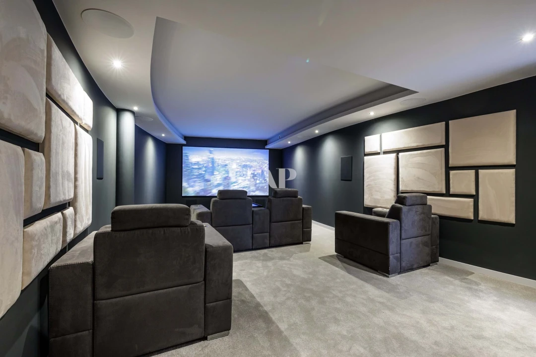 Moradia T5 para Venda em Quarteira Foto 47