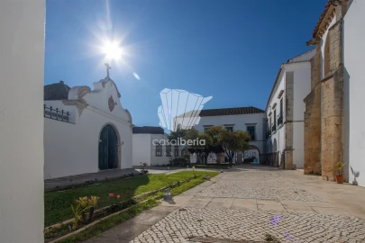 Moradia T2 para Venda em Faro (Sé e São Pedro)