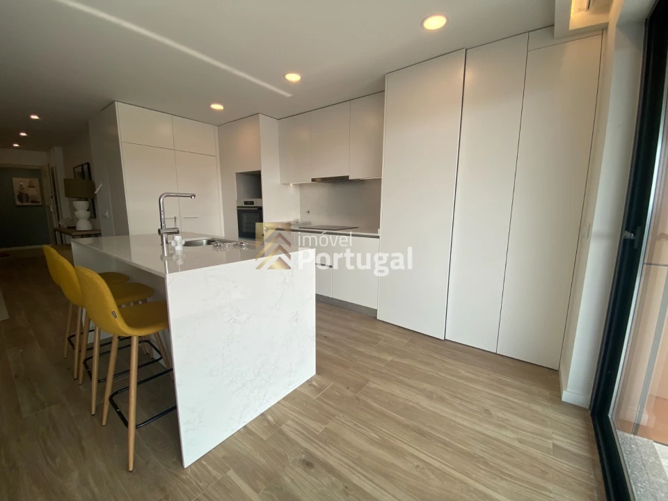 Apartamento T3 para Venda em Nogueira, Fraião e Lamaçães Foto 10