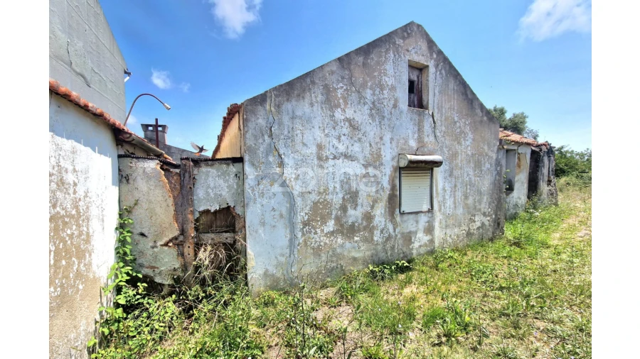 Moradia T1 para Venda em Buarcos Foto 7