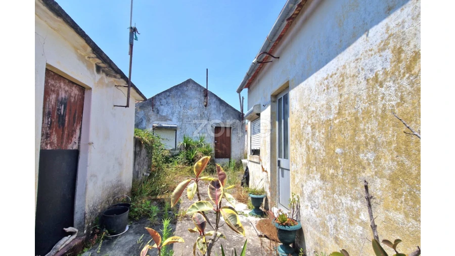 Moradia T1 para Venda em Buarcos Foto 13