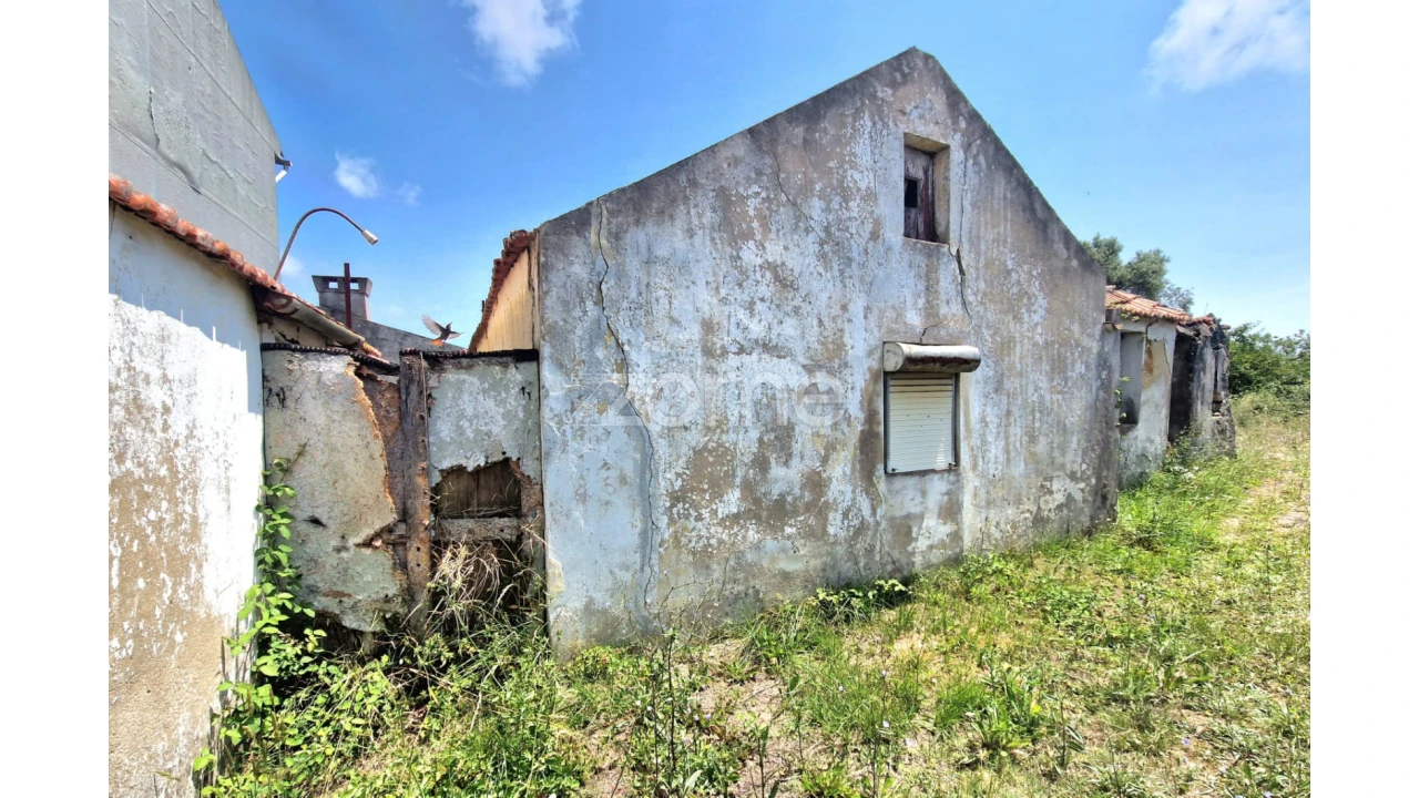 Moradia T1 para Venda em Buarcos Foto 7