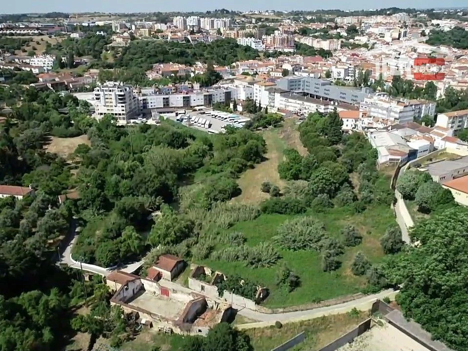 Terreno Misto para Venda em Torres Novas (Santa Maria, Salvador e Santiago) Foto 7