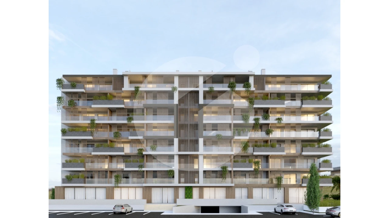 Apartamento T4 para Venda em Faro (Sé e São Pedro) Foto 2