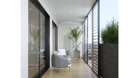Apartamento T4 para Venda em Faro (Sé e São Pedro)