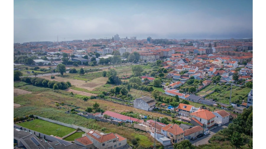 Terreno para Venda em Silvalde Foto 6
