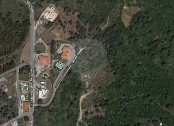 Terreno para Venda em Minde Foto 2