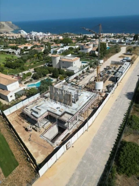 Moradia T3 para Venda em Luz