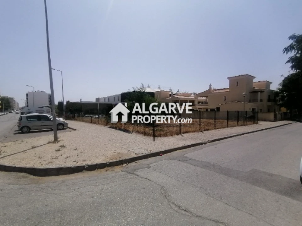Terreno para Venda em Quelfes Planta 2