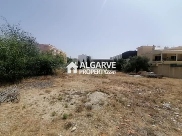 Terreno para Venda em Quelfes
