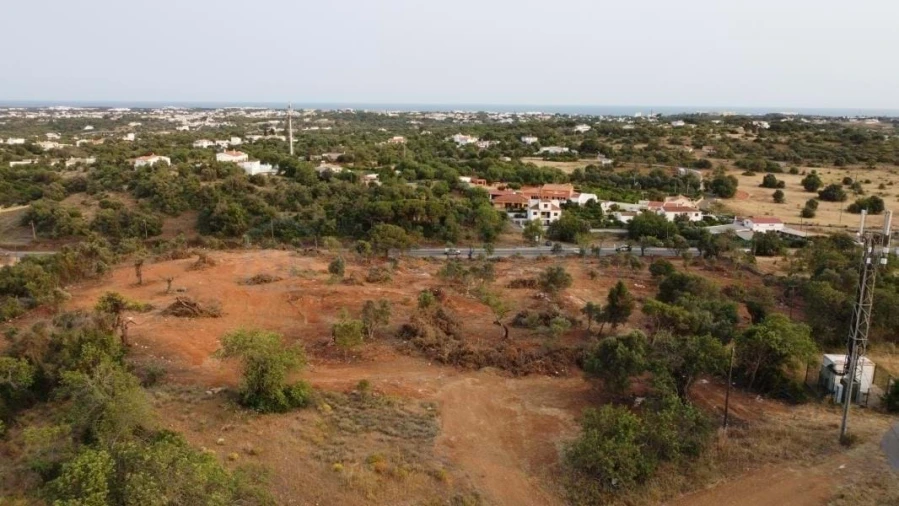 Terreno para Venda em Albufeira e Olhos de Água Foto 2