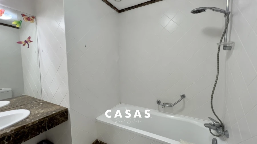 Apartamento T4 para Venda em São Martinho Foto 23