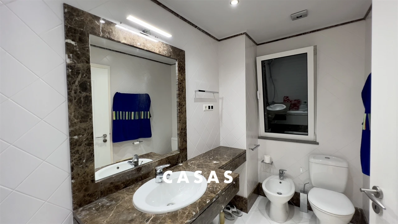 Apartamento T4 para Venda em São Martinho Foto 25