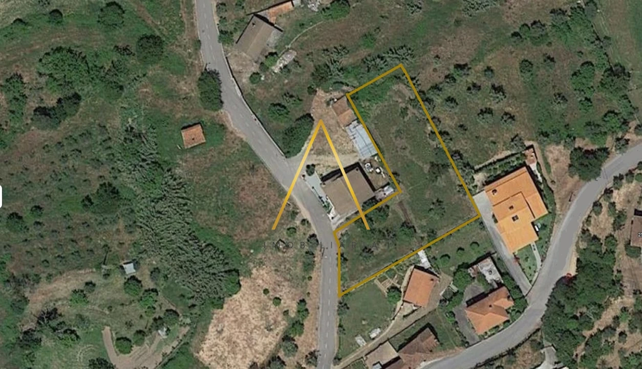 Terreno para Venda em Fragosela Foto 4