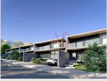 Moradia T5 para Venda em Nogueiró e Tenões