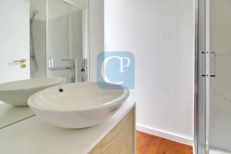 Moradia T12 para Venda em São Mamede de Infesta e Senhora da Hora Foto 17