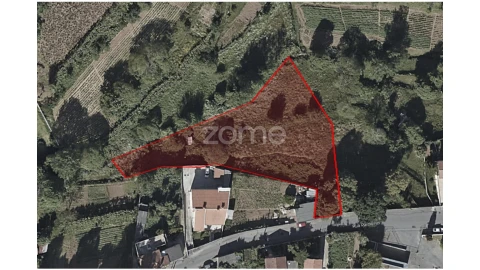 Terreno para Venda em Sandim, Olival, Lever e Crestuma