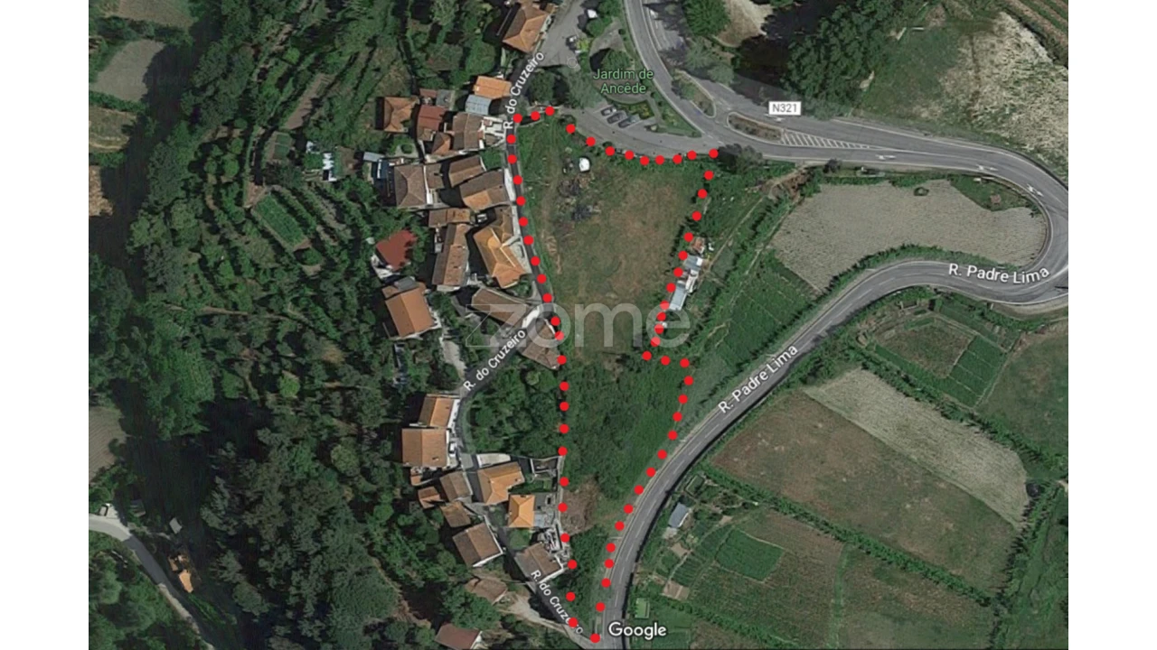 Terreno para Venda em Ancede e Ribadouro Foto 1