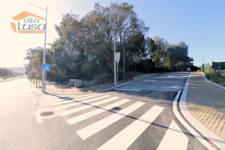 Terreno P/ Prédio para Venda em Rio Tinto Foto 14